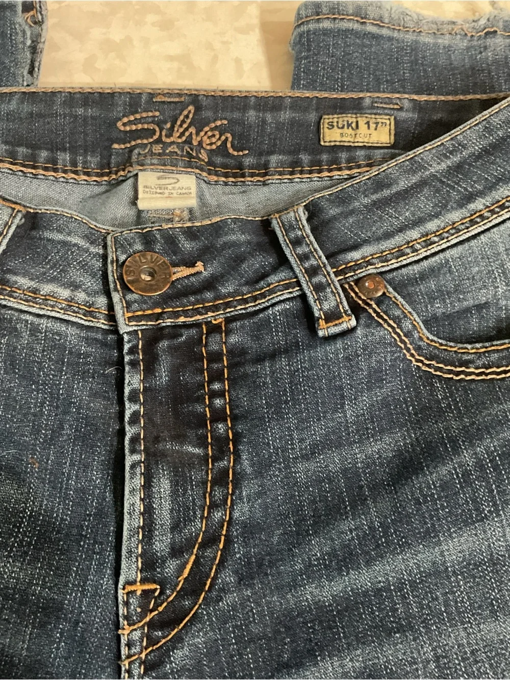 Silver Jeans Straight Leg Women's bootcut Jeans in Dark Blue Wash size 29 waist - Picture 2 of 6